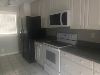Building Photo - 2754 Seaton Ct