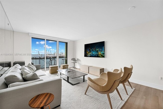 Building Photo - 90 Alton Rd