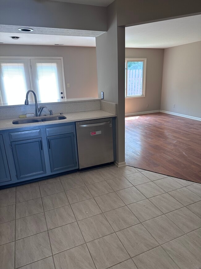 Foto del edificio - 9225 Sea Pine Ln