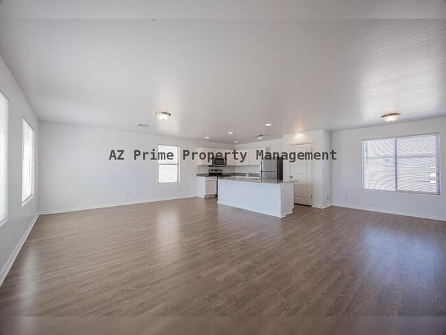Foto del edificio - 804 W Mid Way St