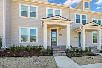 Building Photo - 9455 Speaker Dr