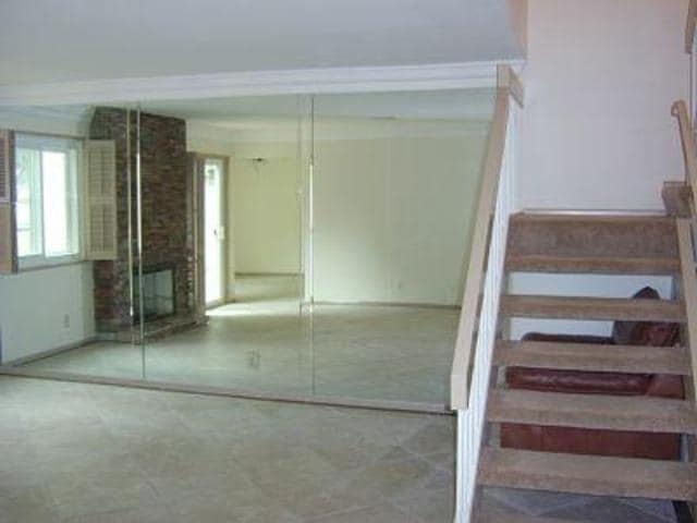 Building Photo - 4041 Caminito Dehesa