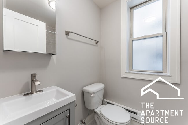 Foto del edificio - 640 W Wrightwood Ave