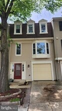 Building Photo - 35 S Floyd St