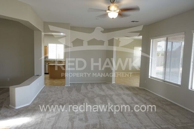 Building Photo - Immaculate Three Bedroom plus Bonus Room, ...