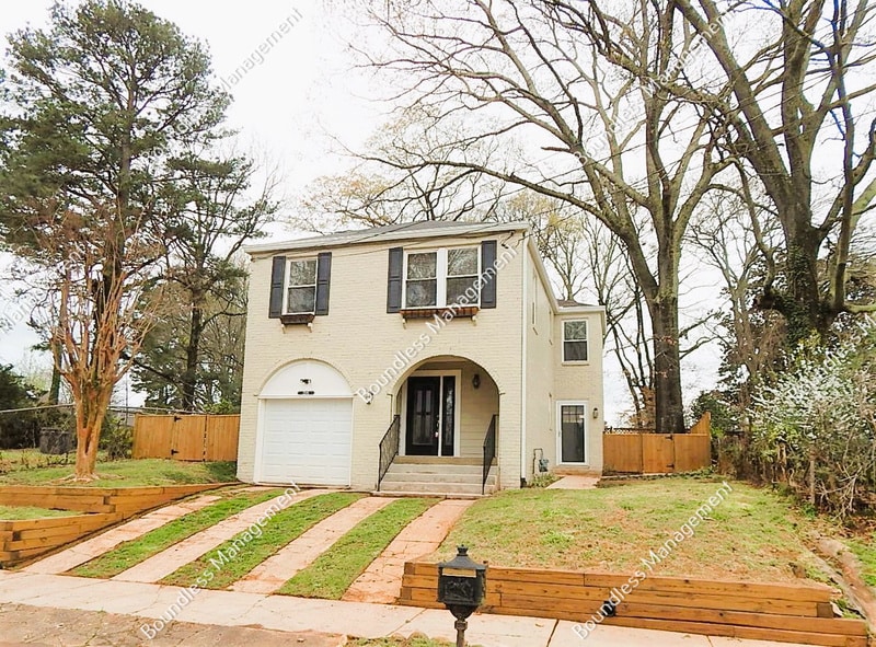 2595 E Woodland Cir, Atlanta, GA 30344 House Rental in Atlanta, GA