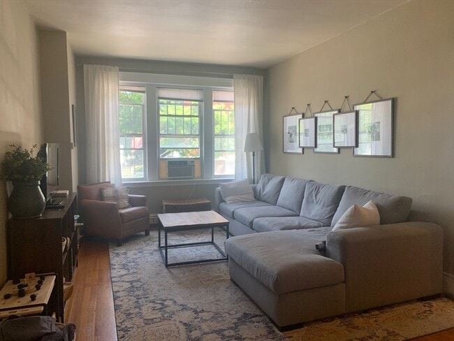 Foto del edificio - 224 Jamaicaway