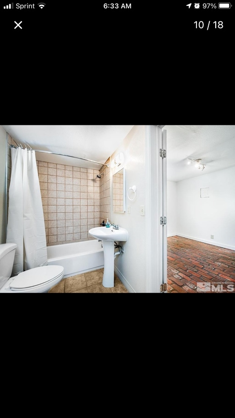 Building Photo - 255 Bartlett St