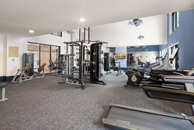 Foto del edificio - 8890 Founders Square Dr