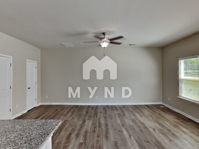 Building Photo - 5519 Newton Creek Dr