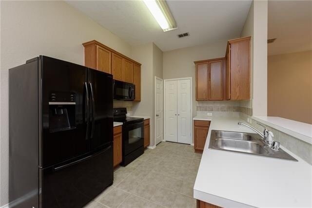 Foto del edificio - 3612 Chapel Hill Lane