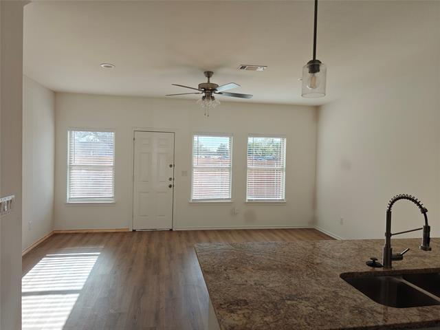 Building Photo - 111 N 5th St