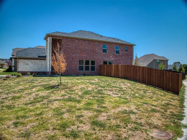 Building Photo - 2813 Belmont Dr