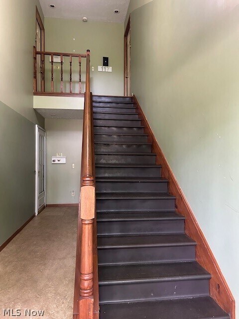 Foto del edificio - 119 Burlington Oval Dr