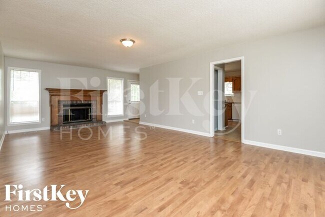 Foto del edificio - 1701 Wendy Cir