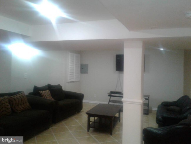 Foto del edificio - 14606 Dewey Ridge Ct