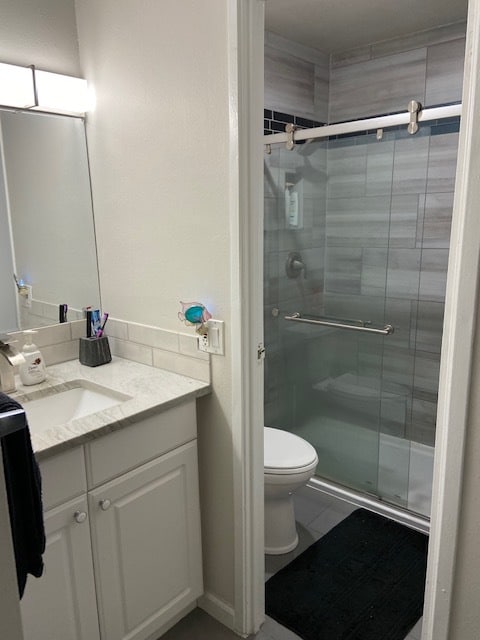 Foto del edificio - 1300 Golden Cir