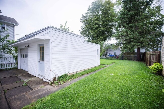Building Photo - 3942 Torrance Dr