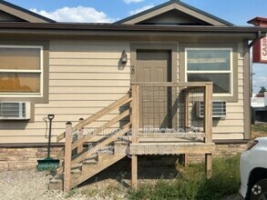 Building Photo - 1263 2nd Ave E