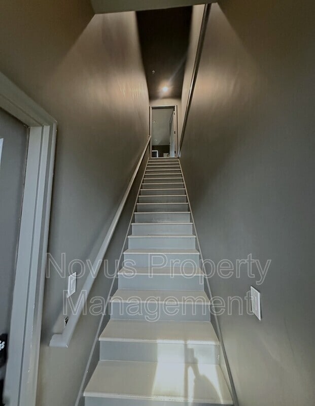 Foto del edificio - 153 Minden Ave