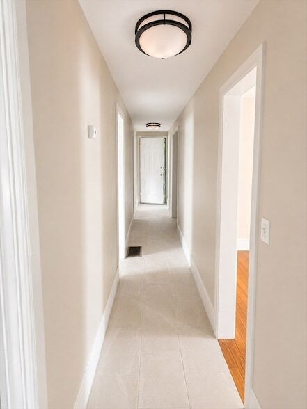Foto del edificio - 141 Everett St