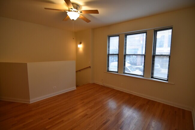 Foto del edificio - 3117 N Sheffield Ave