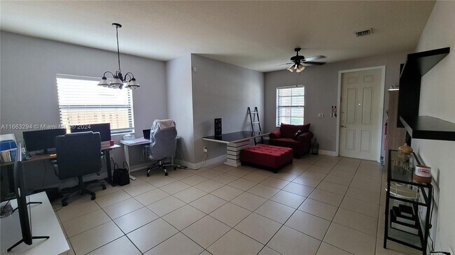 Foto del edificio - 22842 SW 88th Pl