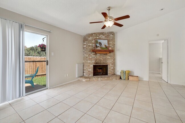 Building Photo - 12200 Tyson Cove