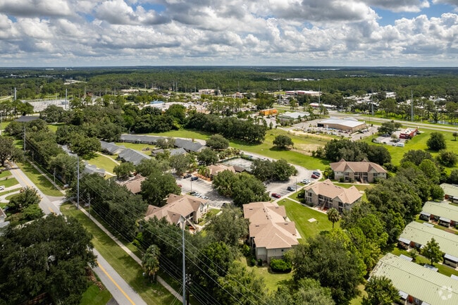 1799 N County Road 19A Eustis, FL 32726-1908 - Coastal 42
