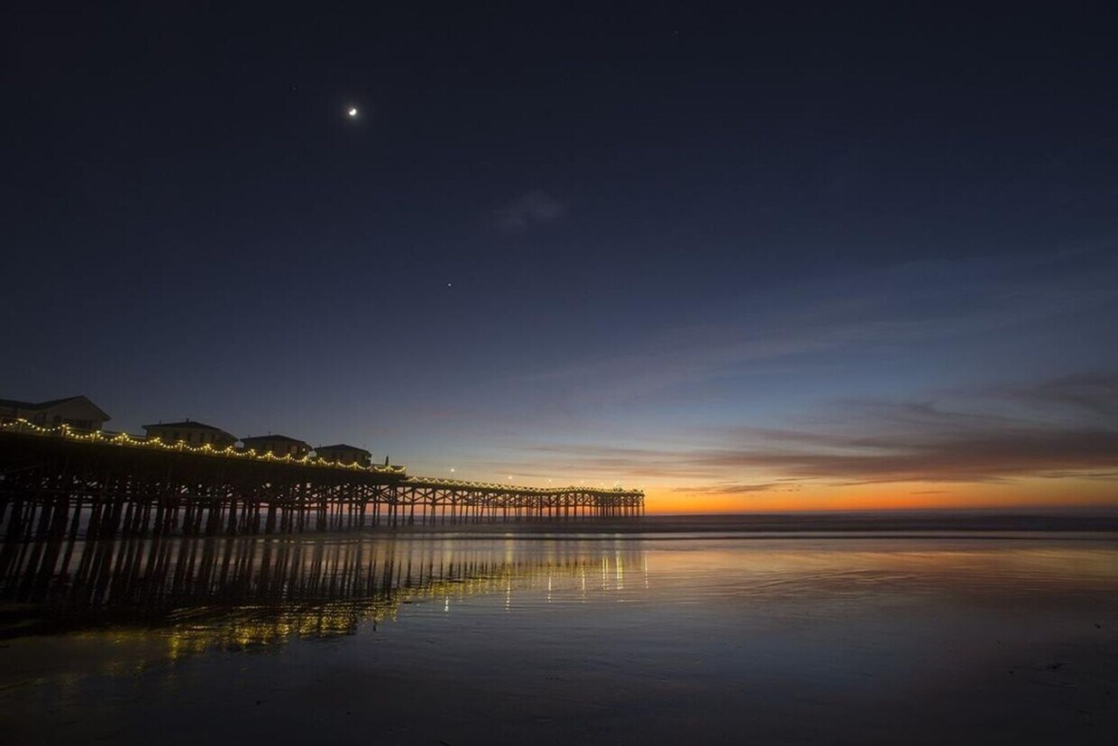 Foto del edificio - 1350 Grand Ave