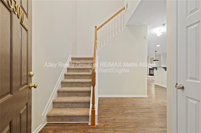 Photo - 3300 Suttles Dr SW House