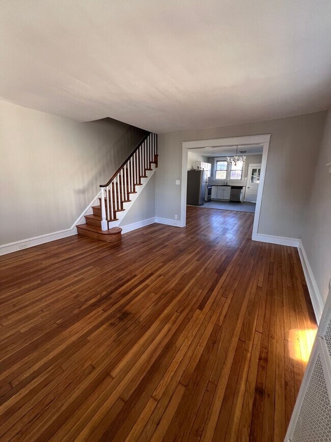 Foto del edificio - Beautiful 3 Bedroom, 1 Bath in Drexel Hill