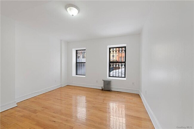 Building Photo - 280 Putnam Ave