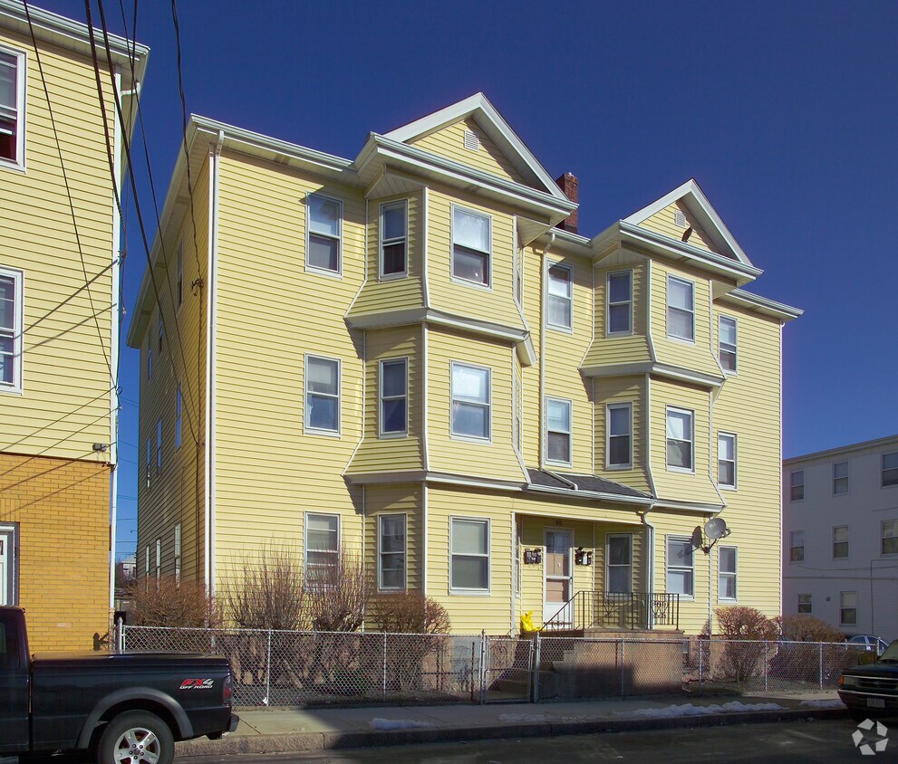 Building Photo - 980 Pine St