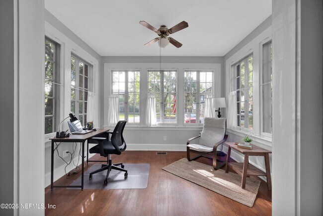Foto del edificio - 3623 Hedrick St