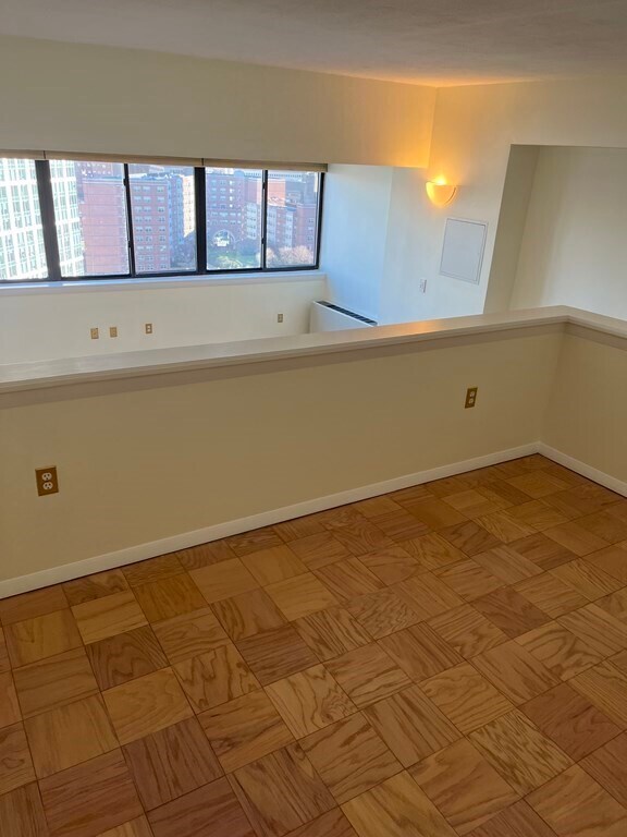 Foto del edificio - 6 Whittier Pl