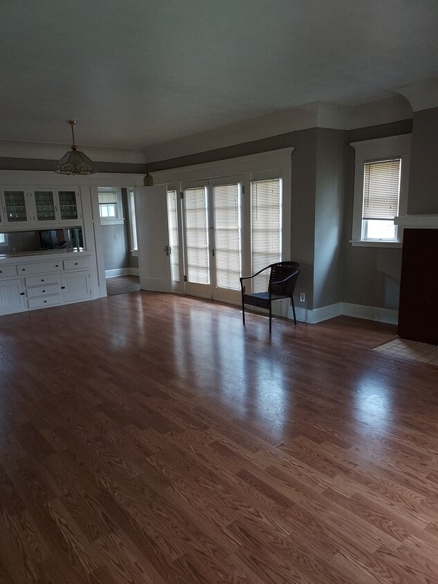 Foto del edificio - 504 SW 5th St