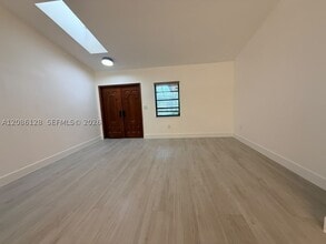 Building Photo - 3381 SW 140th Ave