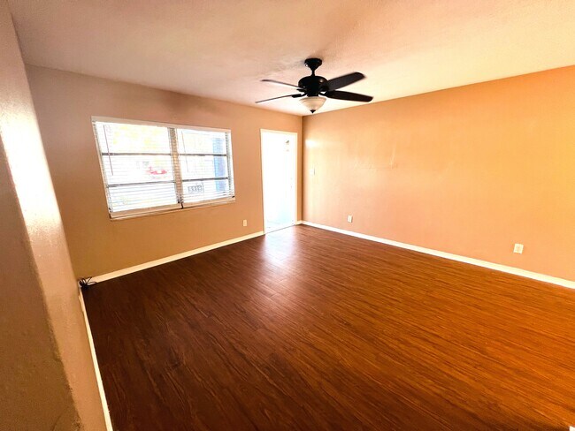 Foto del edificio - 5318 58th Ave N