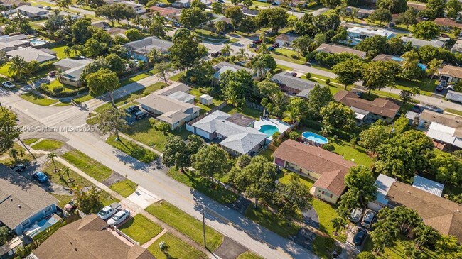 Building Photo - 4777 NW 5th St