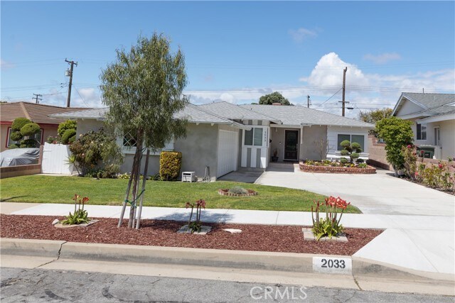 Foto principal - 2033 W 236th Pl