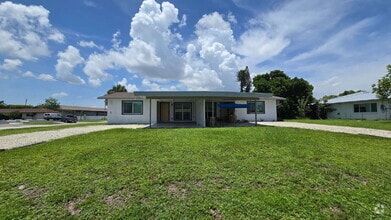 Building Photo - 603 SE 46th Ter
