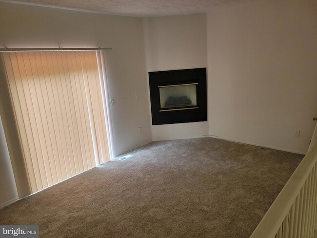 Building Photo - 977 Joshua Tree Ct
