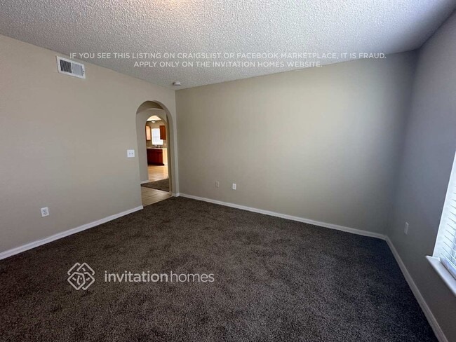 Foto del edificio - 2361 Pavilion Terrace