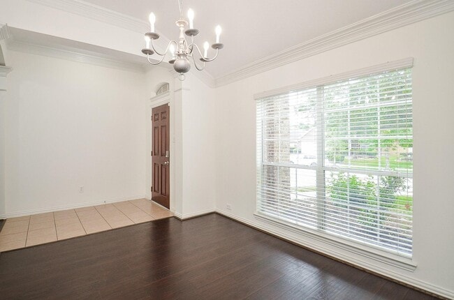 Foto del edificio - 7038 Cornflower Ln