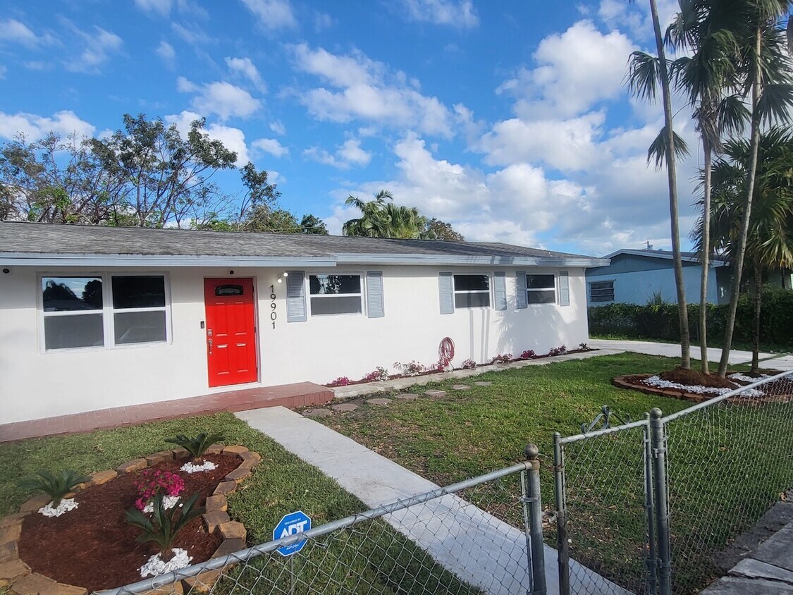 19901 Coral Sea Rd, Cutler Bay, FL 33157 House for Rent in Cutler Bay