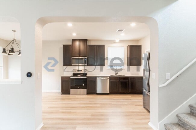 Foto del edificio - 6420 Carriage Pines Dr