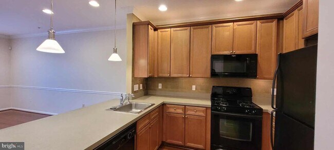 Foto del edificio - 515 Highland Ests