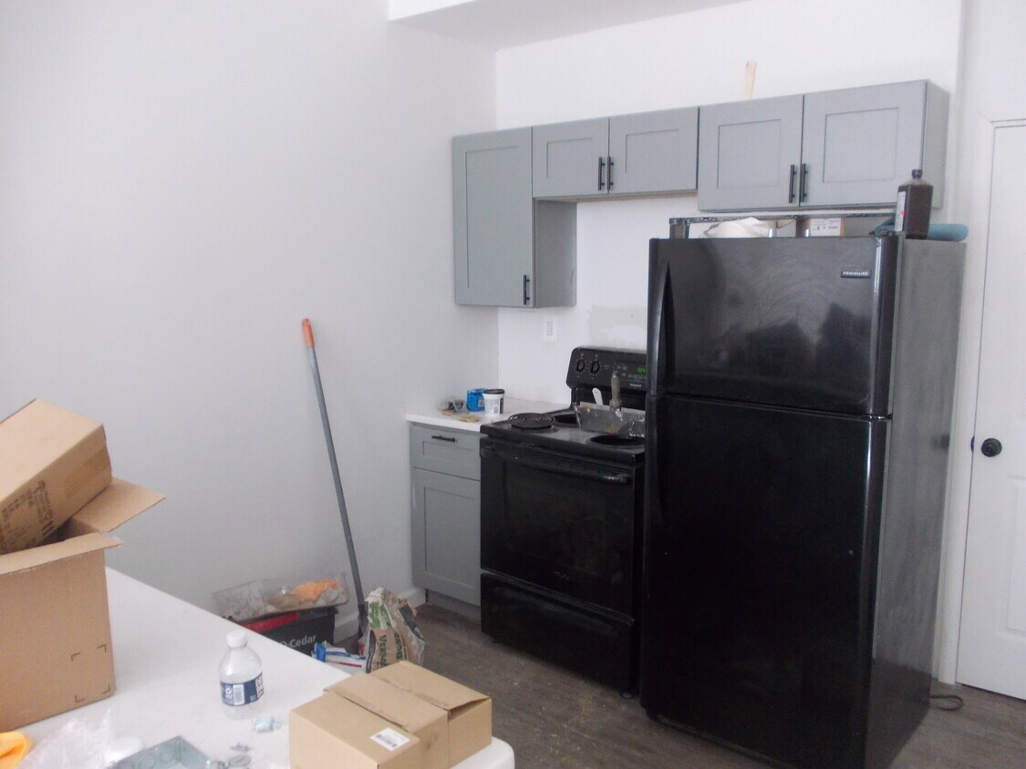 Kitchen - 40 Sunshine Rd