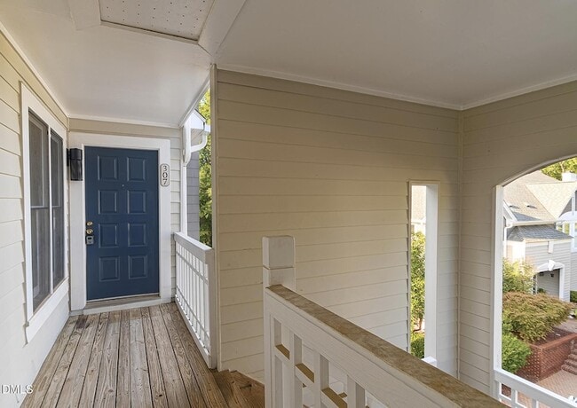 Foto del edificio - 1021 Brighthurst Dr